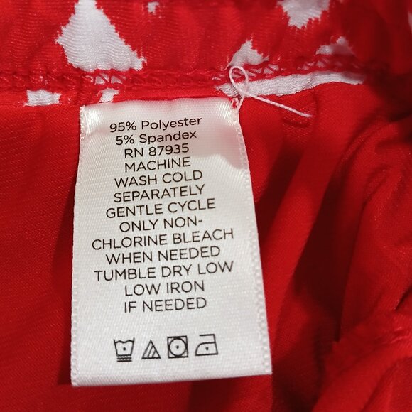 Susan Graver Red and White Print Skort Size 1X - Picture 4 of 4